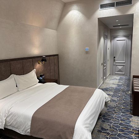 Frankfort Expo Hotel Tachkent Extérieur photo